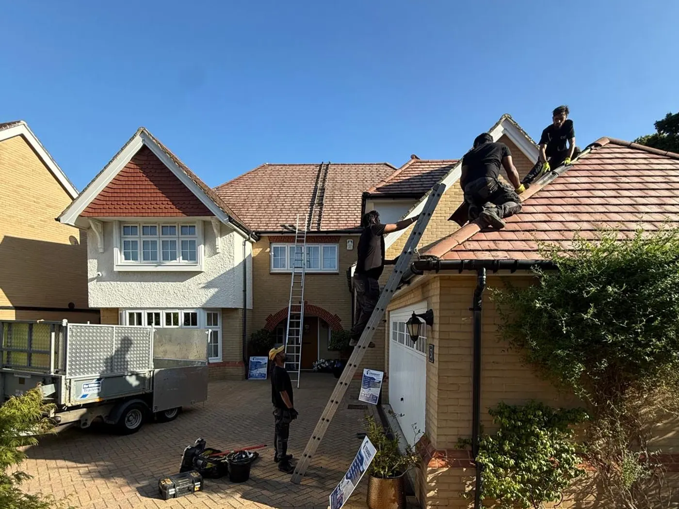 Tiled Roofs by Steadfast Roofing and Building (7)